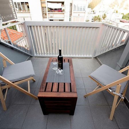 The Roof - Luxury Apartment オミシュ エクステリア 写真