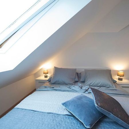 The Roof - Luxury Apartment オミシュ エクステリア 写真